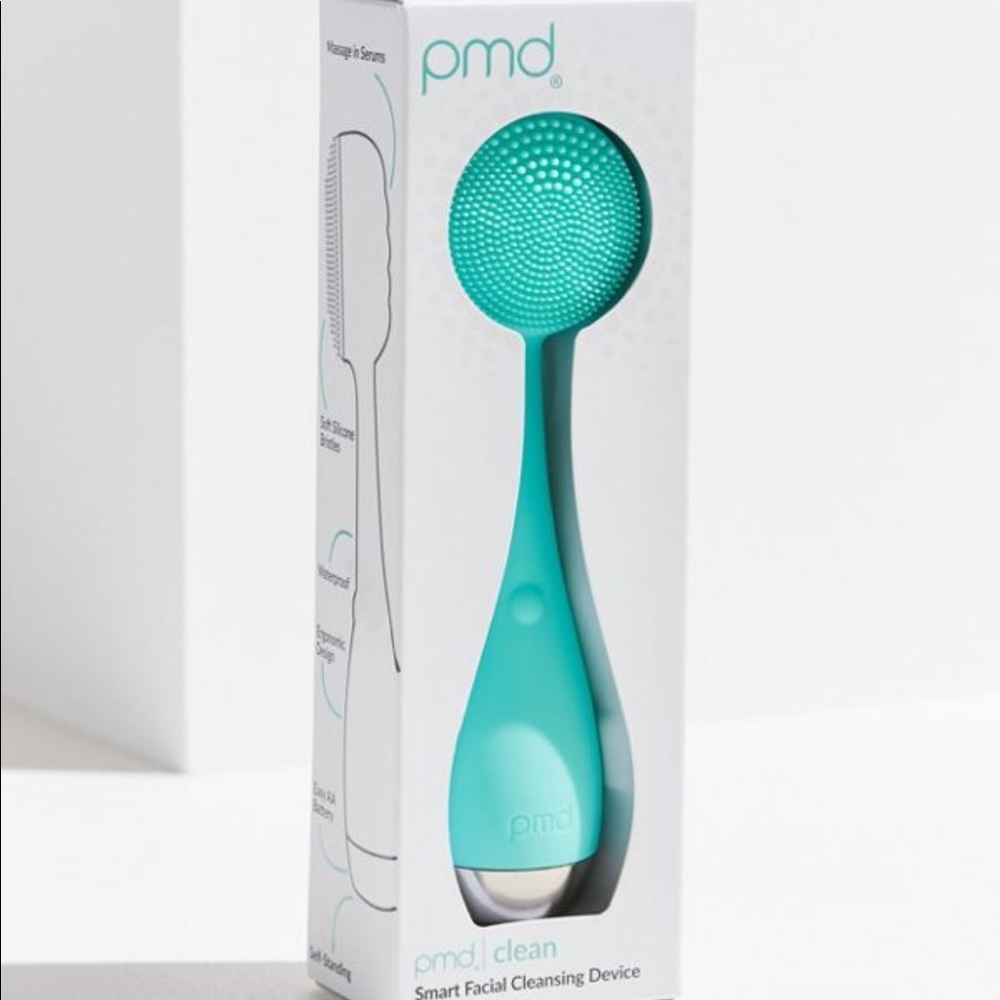 PMD Clean Smart Facial Cleansing Device